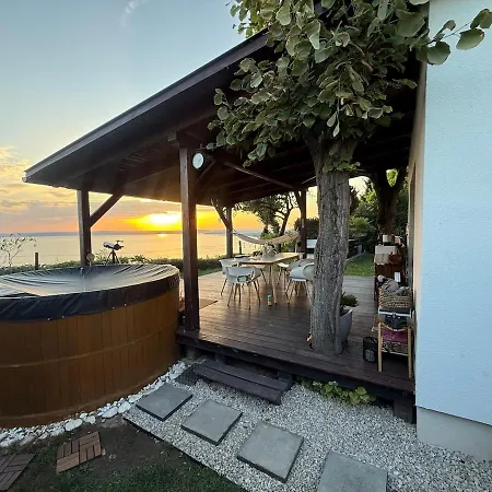 Balaton Sunset The Isle Of Calm Balatonakarattya